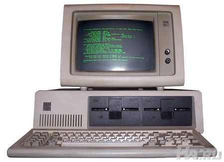 Первый, по сути, персональный компьютер IBM 5150